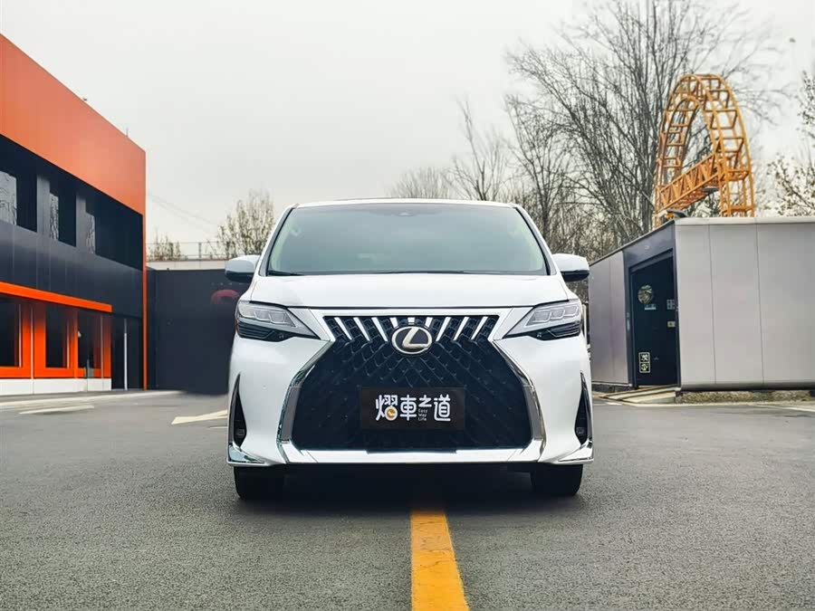 Toyota Vellfire 2020 car image #3