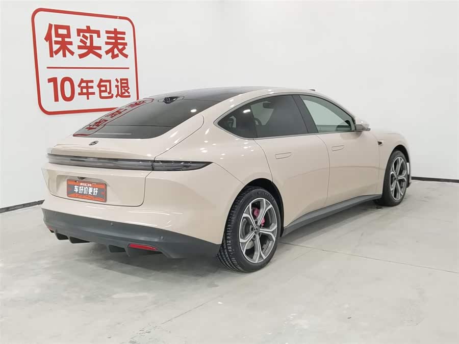 NIO ET5 2023 car image #3