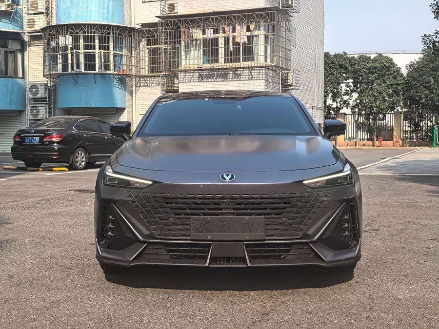 Changan UNI-V 2022 car image #3