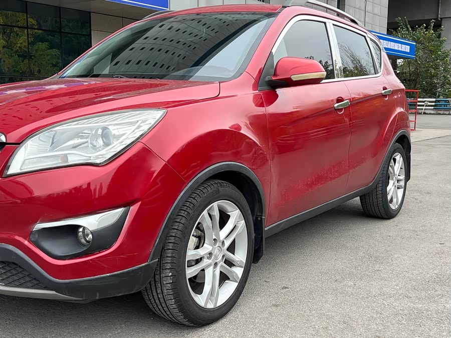 Changan CS35 2013 car image #3
