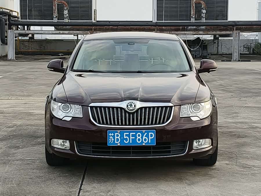 Skoda Superb 2012 imagen de coche #3