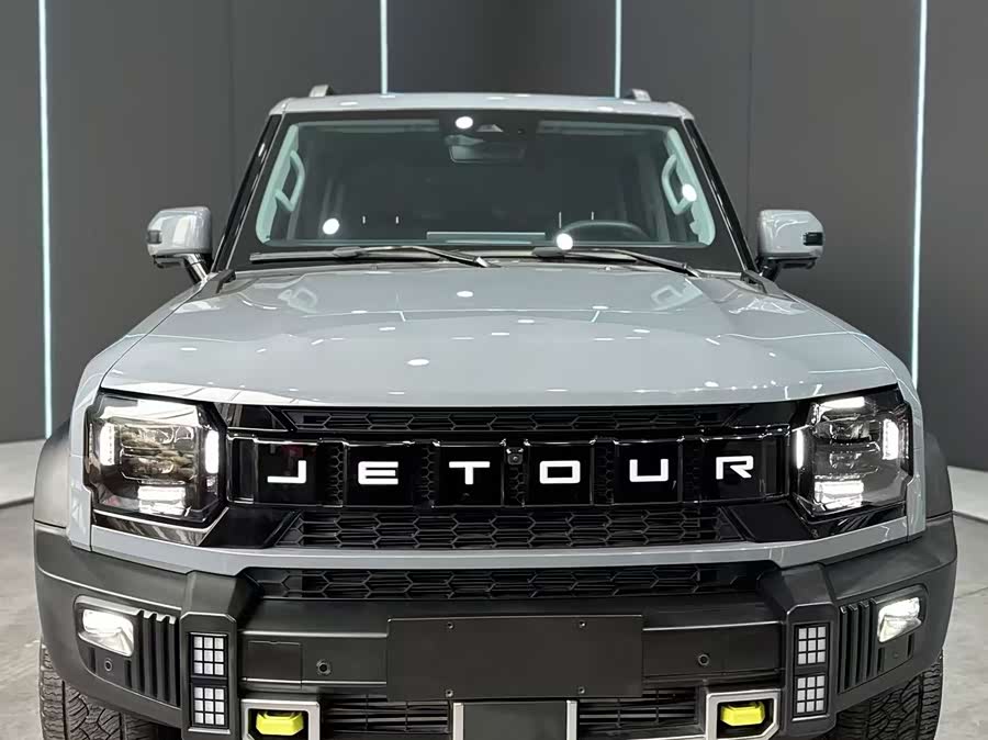 Jetour Traveller 2023 car image #3