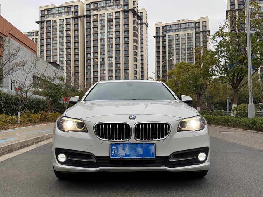 BMW 5 Series 2016 #3 BMW 5 Series 2016 car image #3