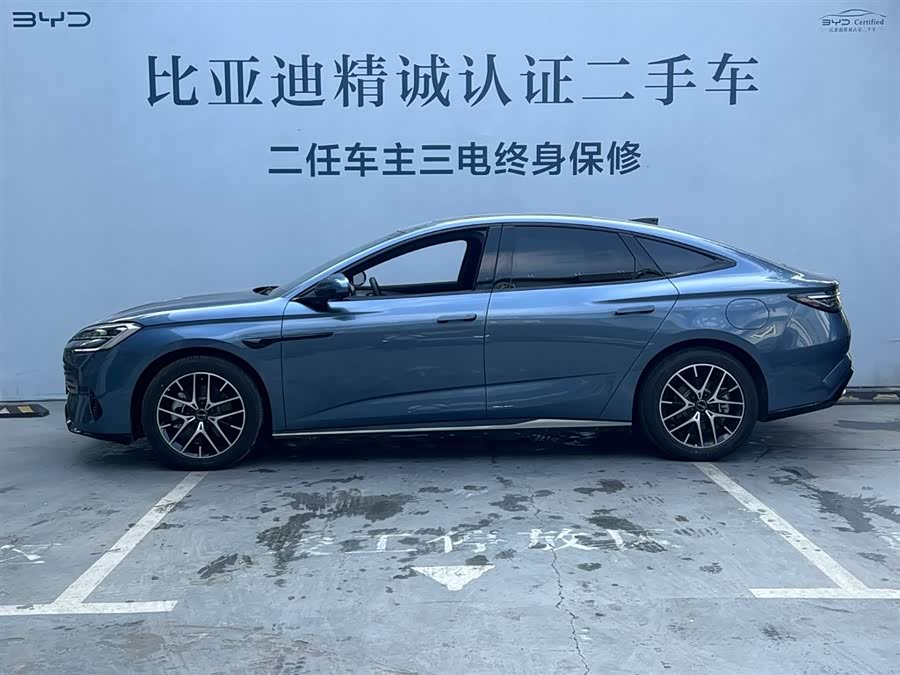 BYD Seal 07 DM-i 2025 car image #3