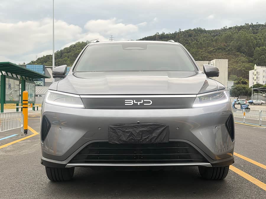 BYD Sea Lion 05 DM-i 2025 #3 BYD Sea Lion 05 DM-i 2025 car image #3