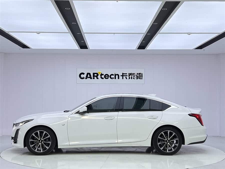 2022 car image #3