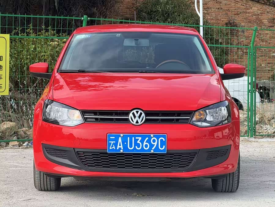 Volkswagen Polo 2013 car image #3