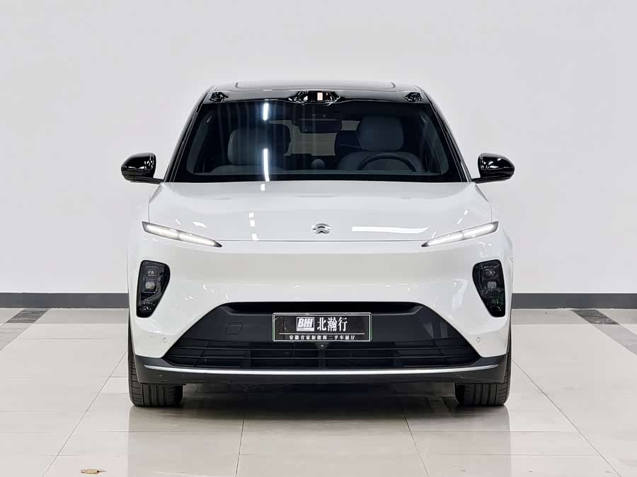 NIO ES8 2023 #3 NIO ES8 2023 car image #3