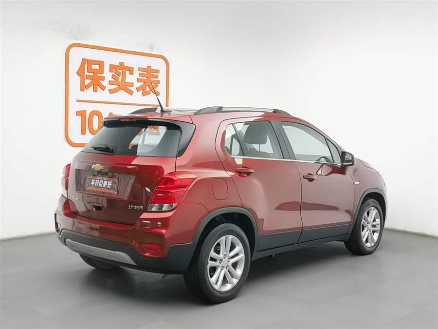 Chevrolet Tracker 2018 immagine di auto #3