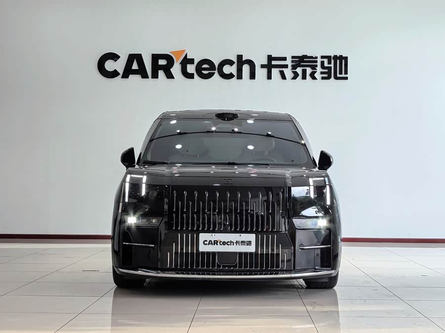 极氪 极氪009 2024 汽车图片 #3