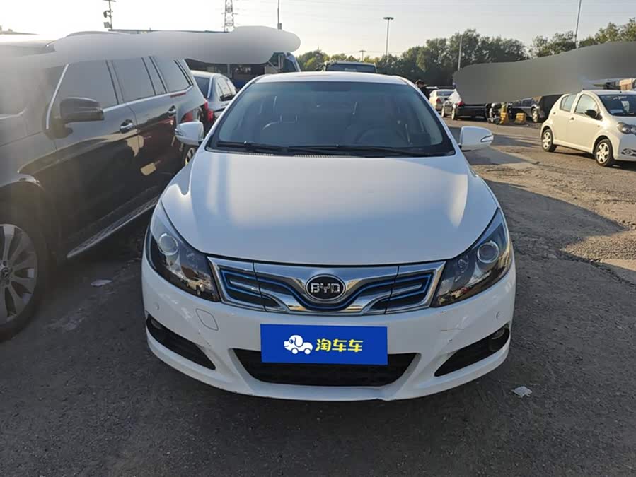 BYD e5 2017 #3 BYD e5 2017 car image #3