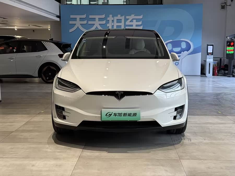 Tesla 2018 immagine di auto #3