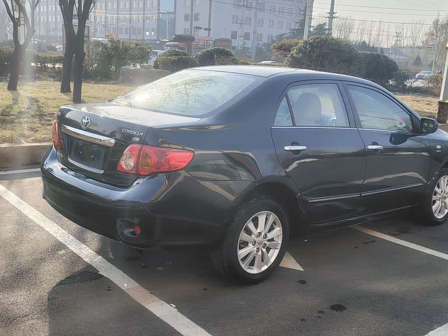 Toyota Corolla 2010 car image #3