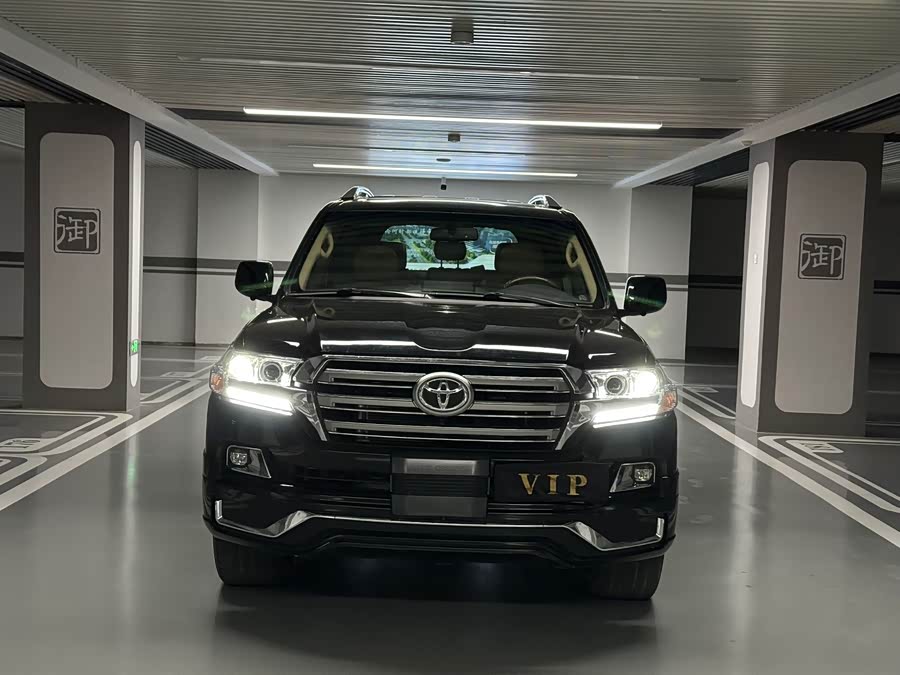 Toyota Land Cruiser 2009 car image #3