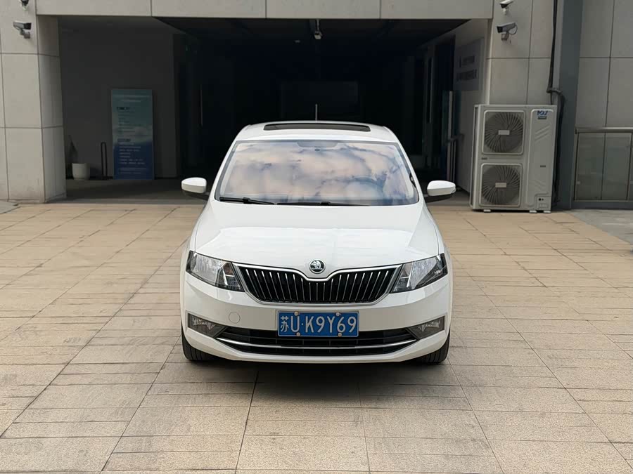 Skoda Rapid 2019 #3 Skoda Rapid 2019 car image #3