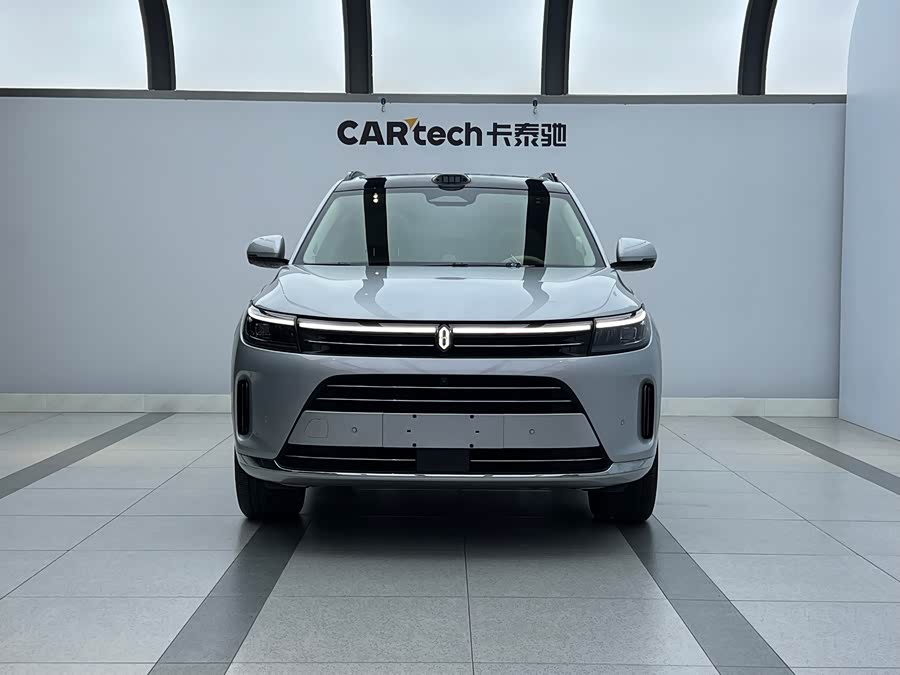 2024 immagine di auto #3
