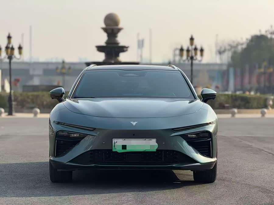 哪吒汽车 哪吒S猎装 2025 #3 哪吒汽车 哪吒S猎装 2025 汽车图片 #3