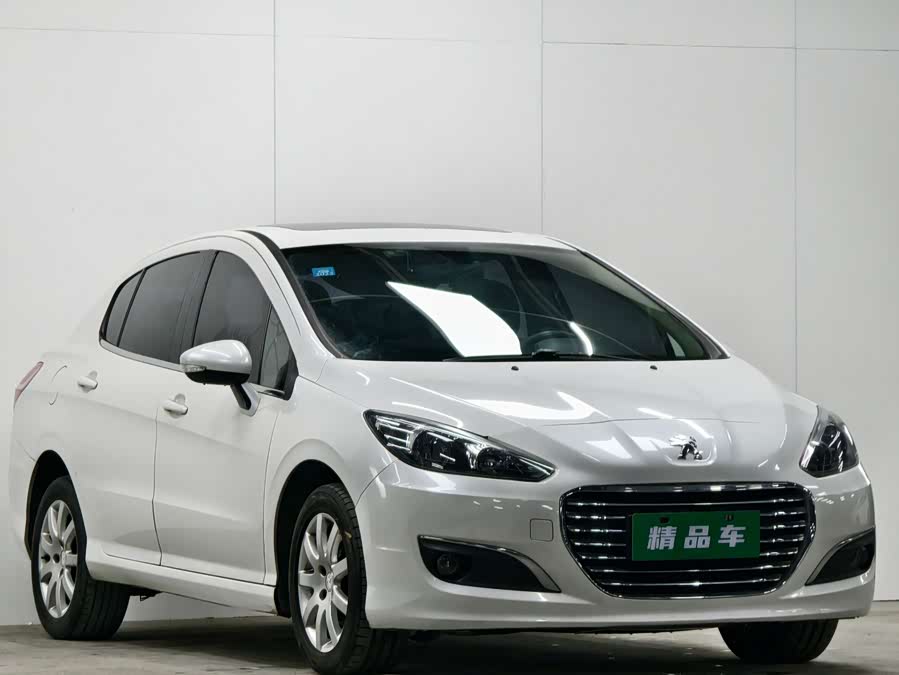 Peugeot 308 2014 car image #3