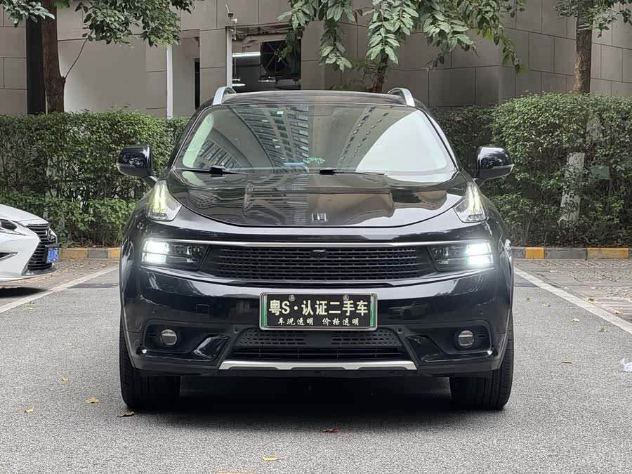 Lynk & Co 01 EM-P 2019 car image #3