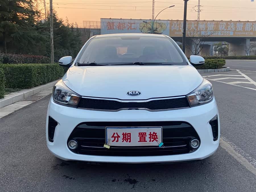 起亚 焕驰 2018 汽车图片 #3