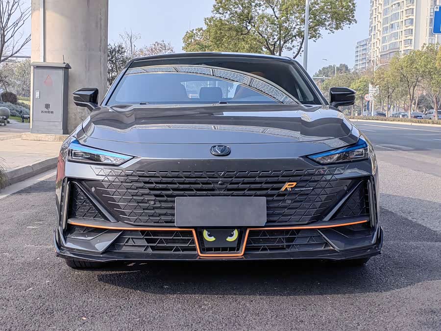 Changan UNI-V 2023 car image #3