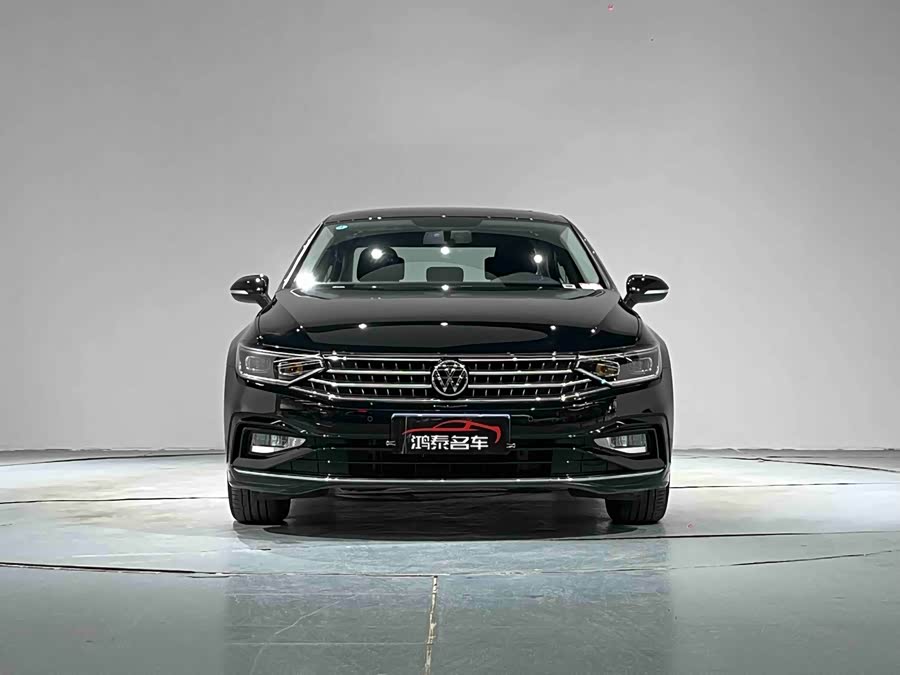 Volkswagen Magotan 2025 #3 Volkswagen Magotan 2025 car image #3