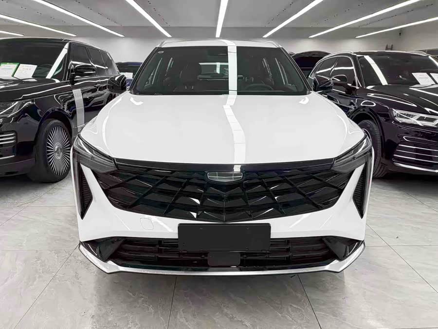 GEELY Boyue 2025 car image #3