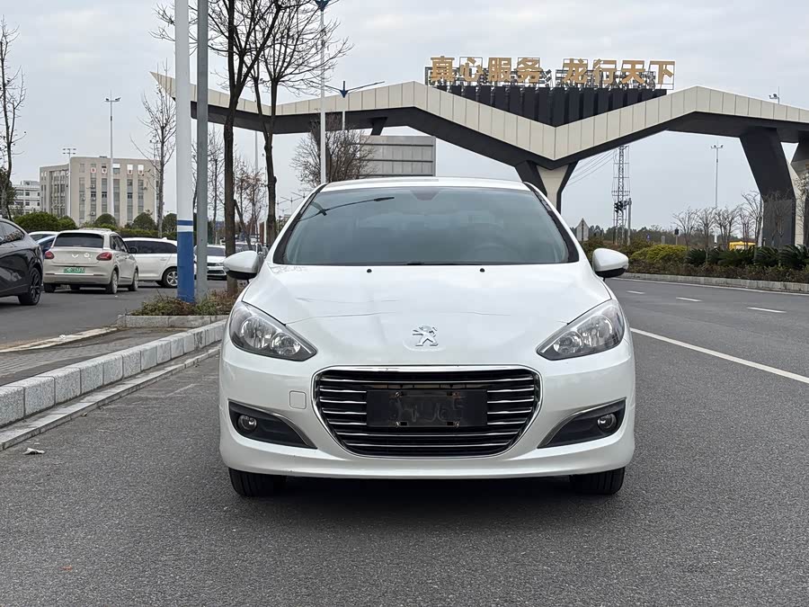 Peugeot 308 2017 car image #3