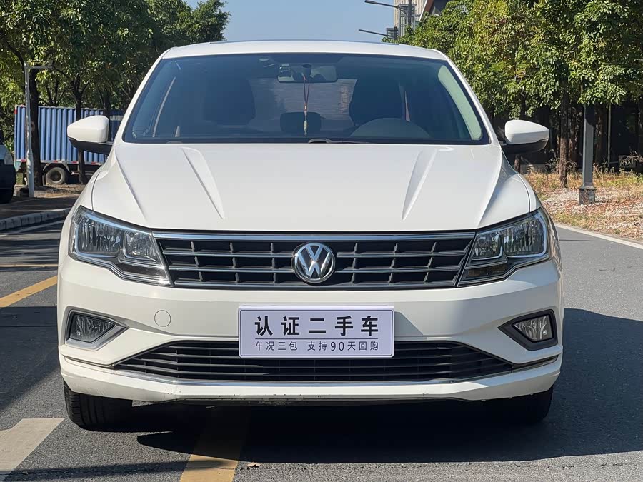 Volkswagen Jetta 2017 immagine di auto #3