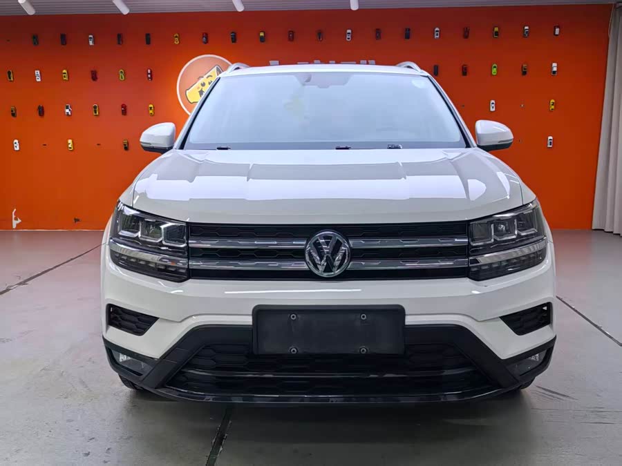 Volkswagen Tharu 2020 car image #3