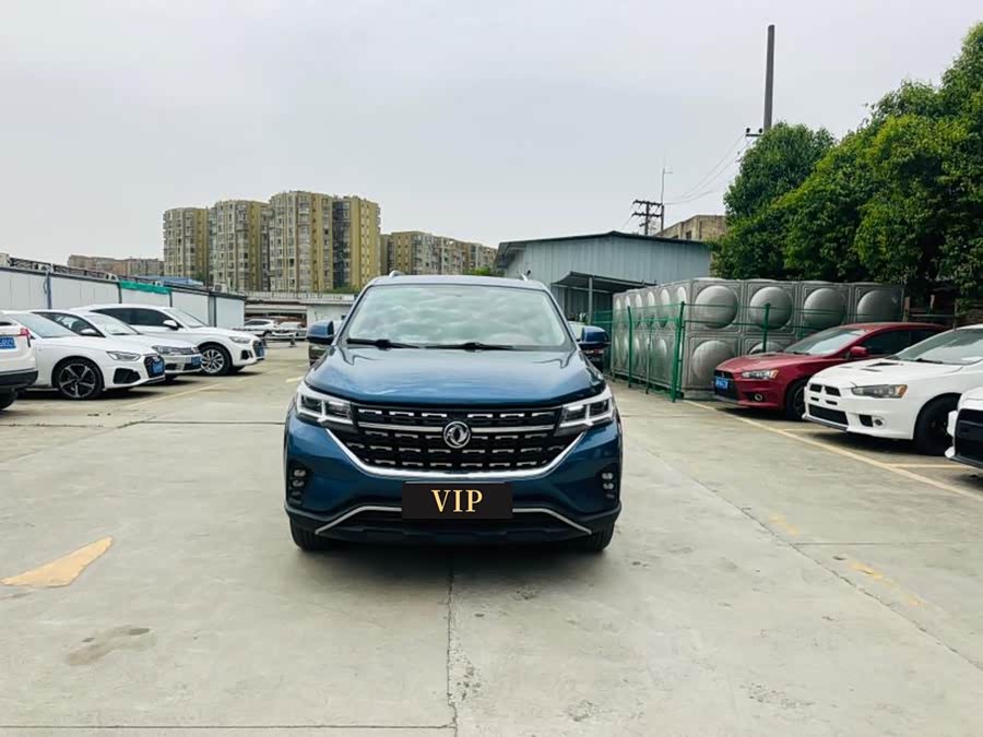 Forthing T5 2018 imagen de coche #3