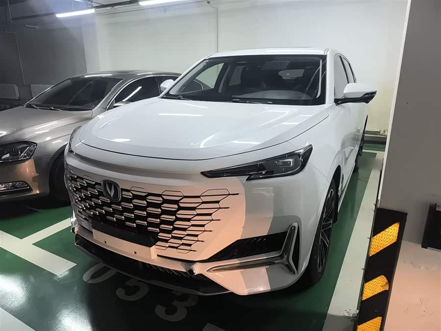 Changan UNI-K iDD 2022 #3 Changan UNI-K iDD 2022 car image #3