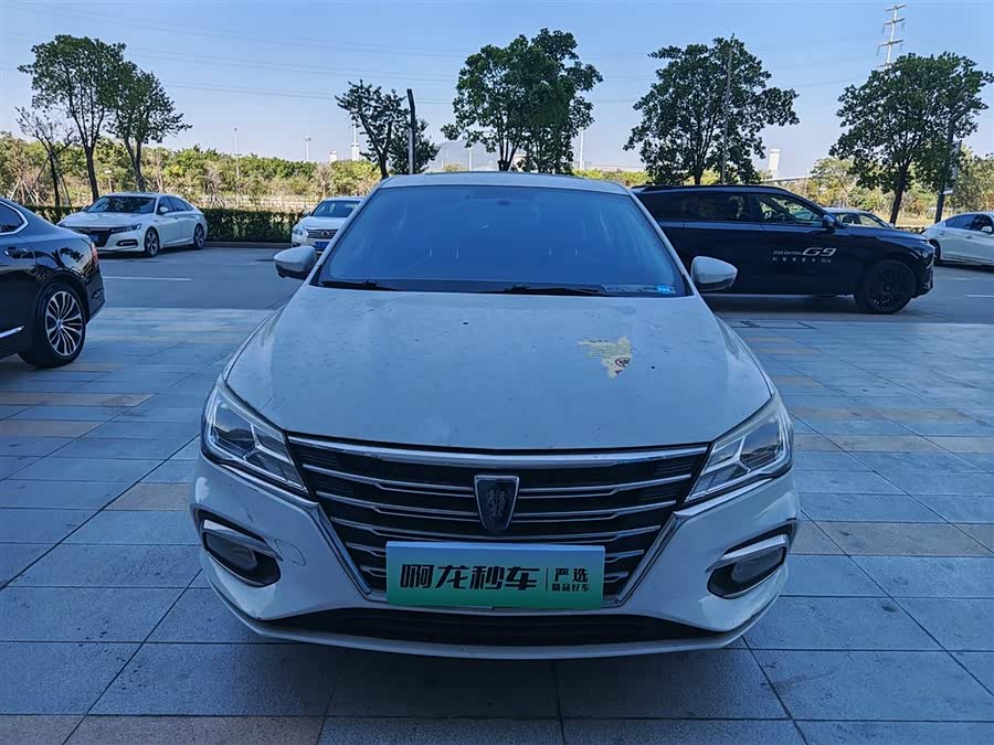 Roewe i5 2020 #3 Roewe i5 2020 car image #3