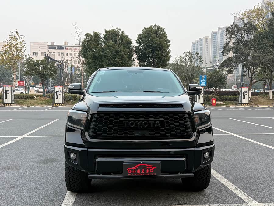 Toyota Tundra 2015 immagine di auto #3