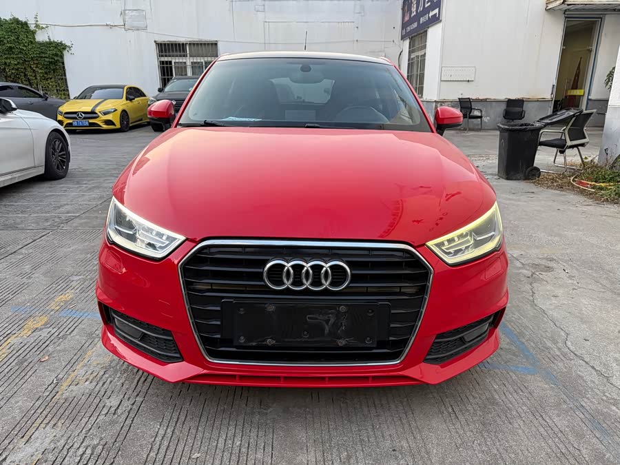 Audi A1 2017 car image #3