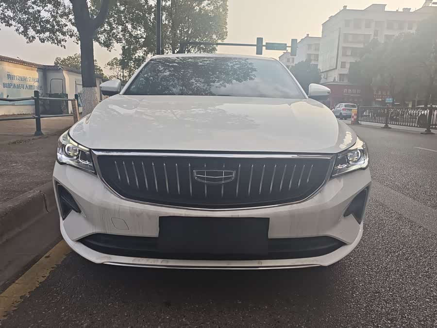 GEELY Emgrand 2023 car image #3