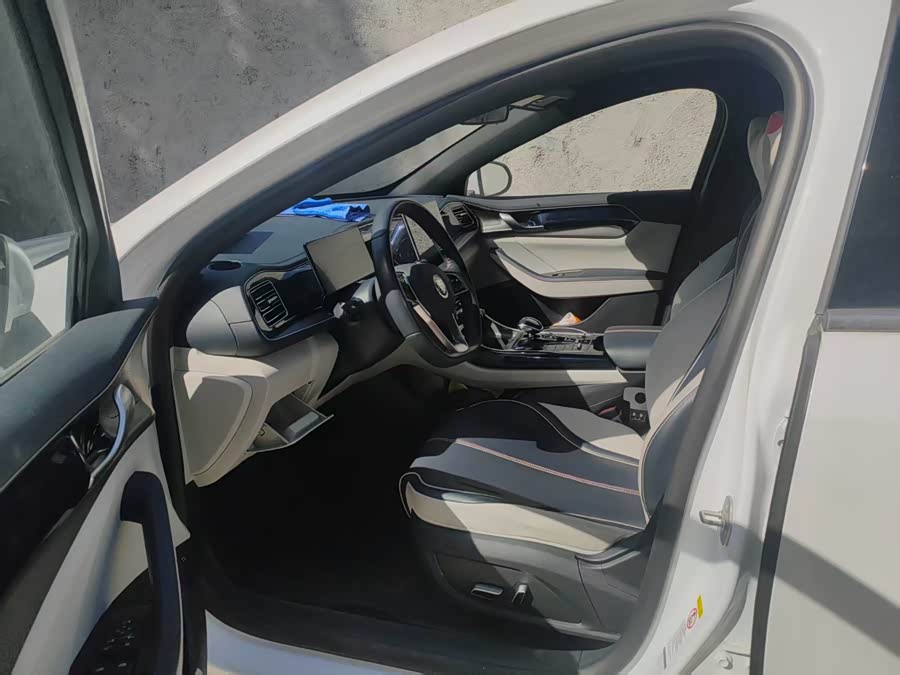 BYD Qin Plus 2023 car image #3