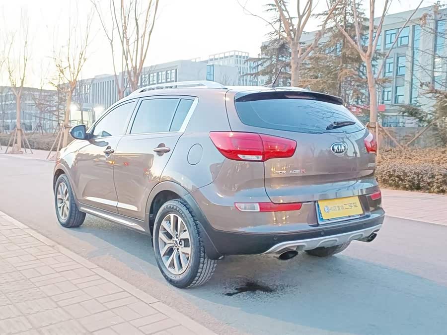 起亚 智跑 2015 汽车图片 #3