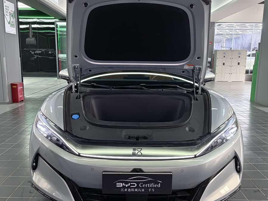 BYD HanL 2025 car image #3