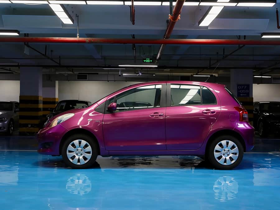 Toyota Yaris 2013 #3 Toyota Yaris 2013 car image #3