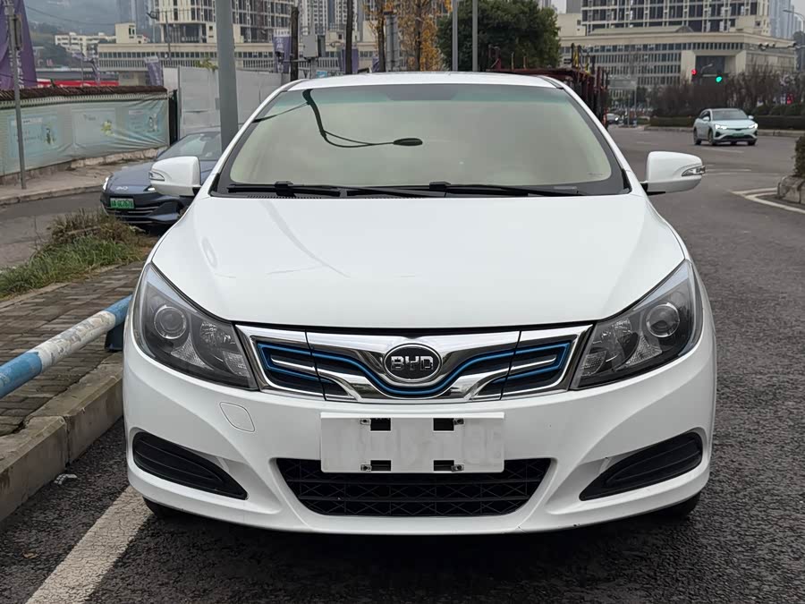 BYD e5 2019 #3 BYD e5 2019 car image #3
