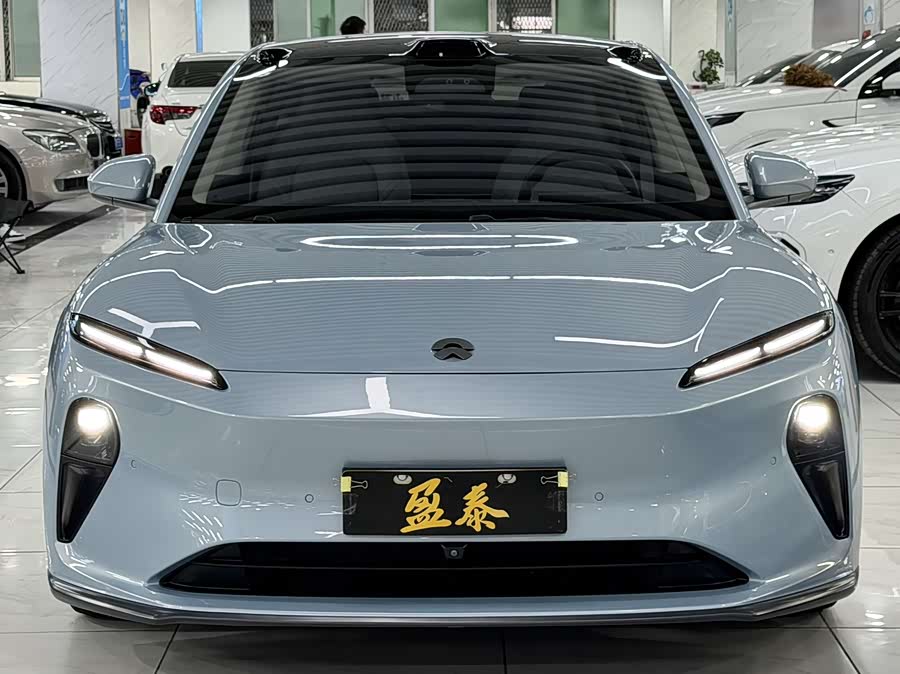 NIO ET5 2023 car image #3