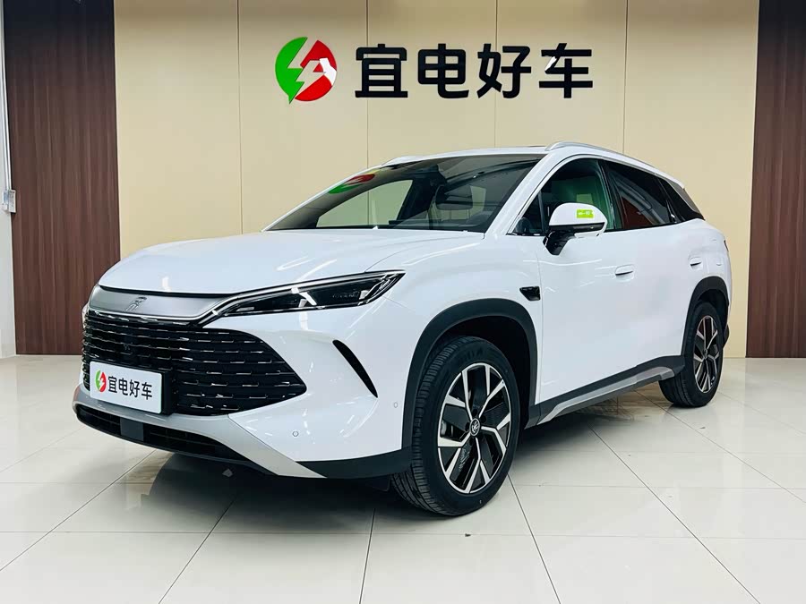 BYD SongL DM-i 2025 car image #3