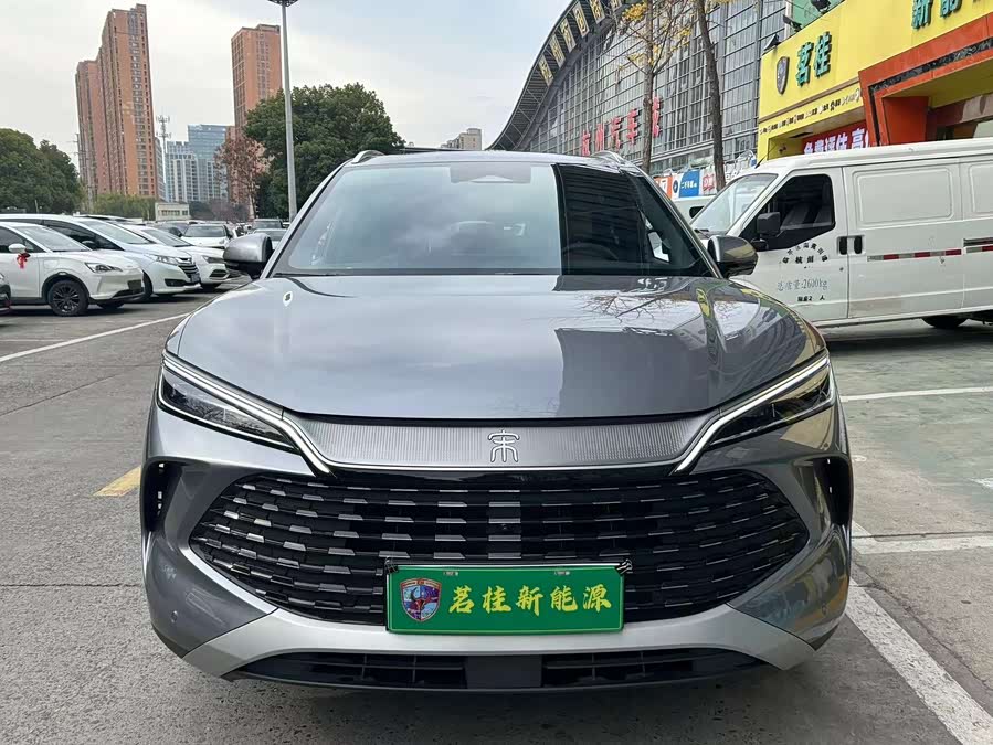 BYD SongL DM-i 2025 car image #3