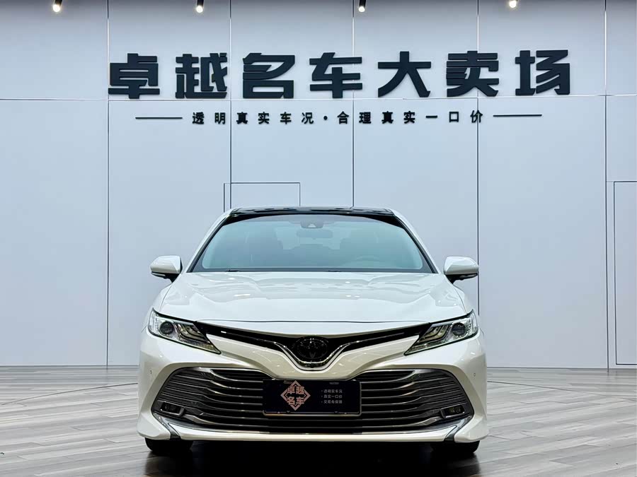 Toyota Camry 2018 car image #3