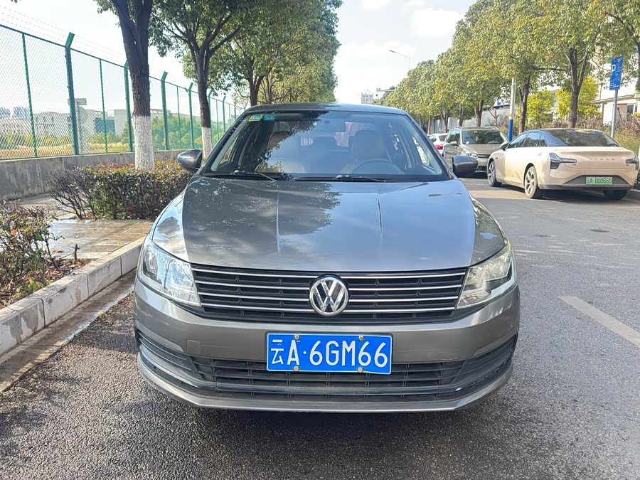 Volkswagen Lavida 2014 car image #3