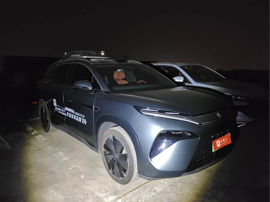 BYD Tang L 2025 car image #3