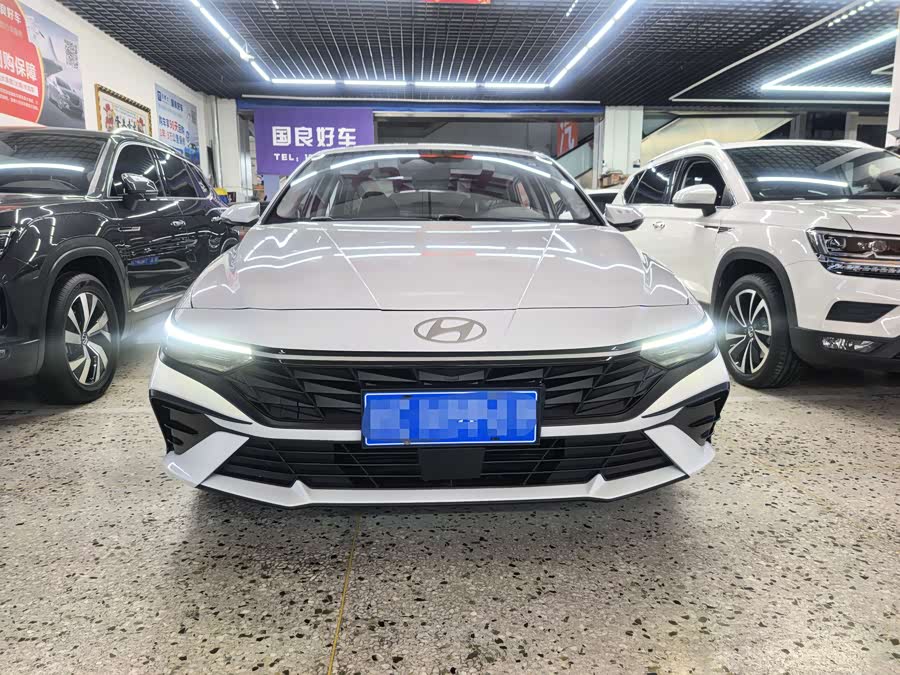 Hyundai Elantra 2023 #3 Hyundai Elantra 2023 car image #3