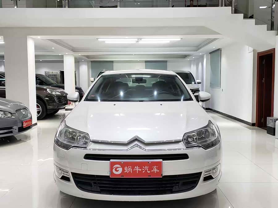 Citroen C5 2011 car image #3