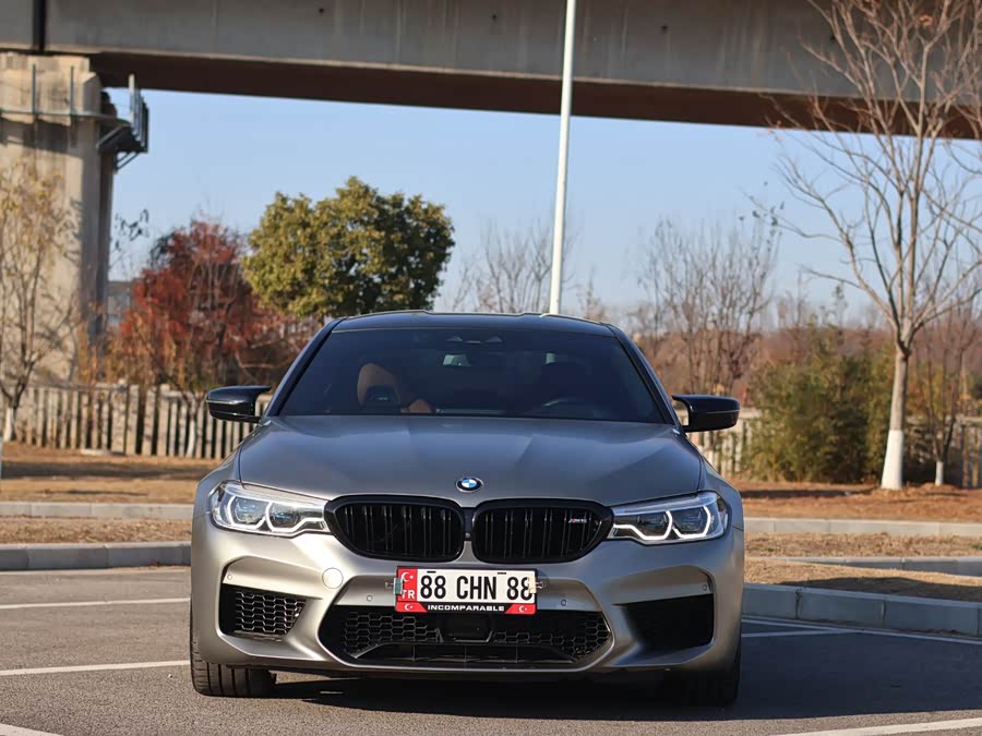 BMW M5 2020 صورة سيارة #3